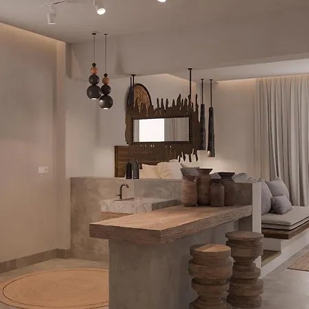 F Fine - Adults Only Líndos