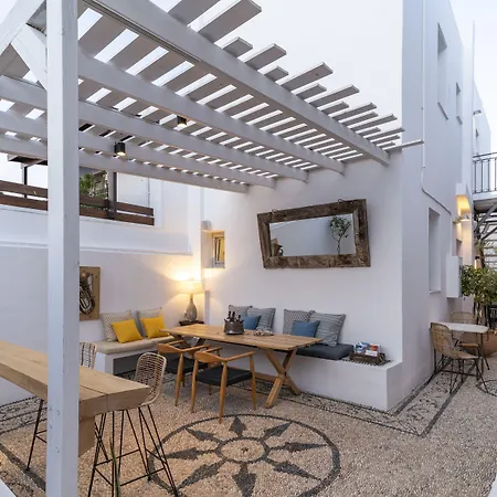 F Fine - Adults Only Hotel