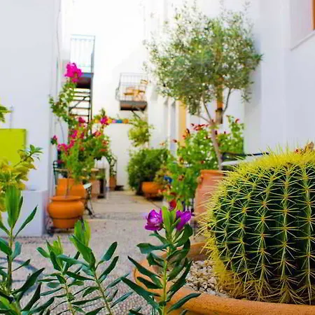 F Fine - Adults Only 酒店 林都斯