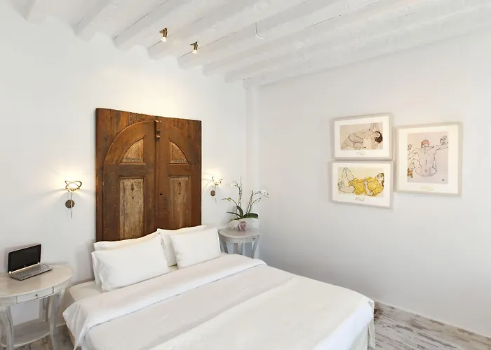 F Fine - Adults Only Hotel