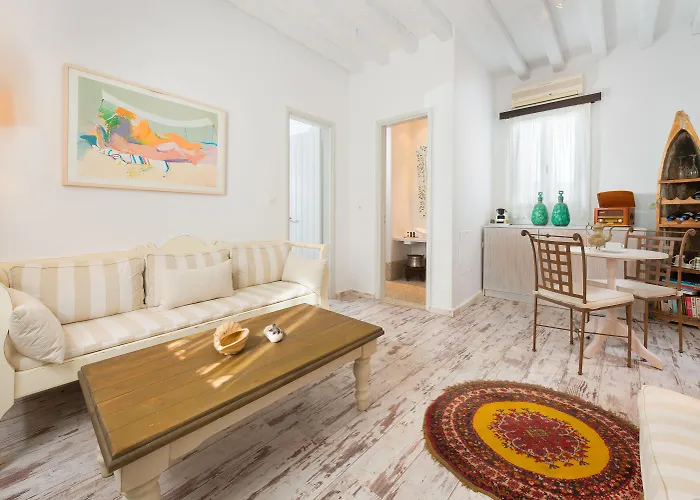 F Fine - Adults Only Lindos (Rhodes)