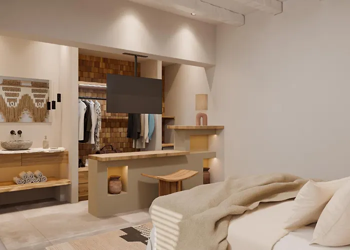 F Fine - Adults Only Líndos